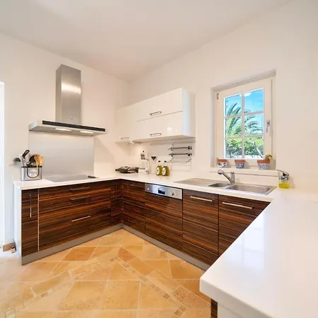 فيلة Portville Canal Side Villas 66